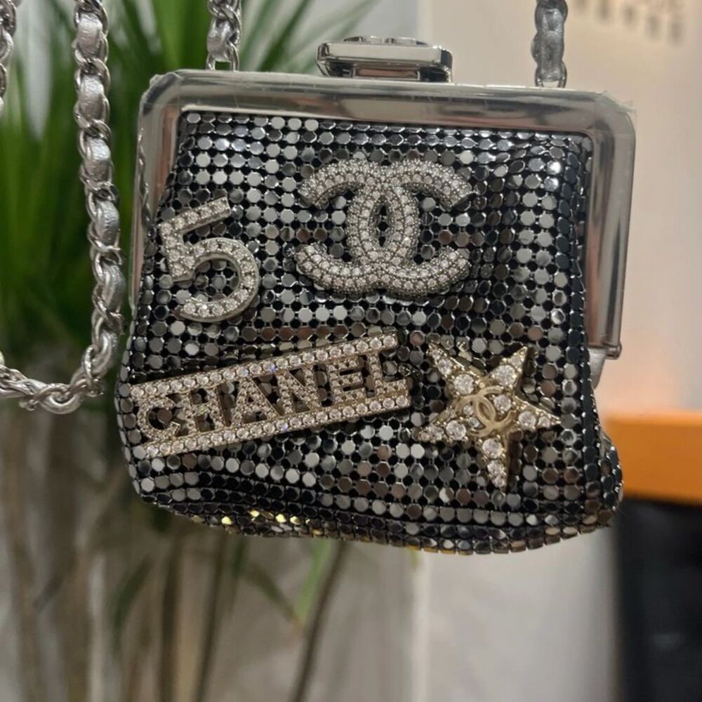 Chanel Women Pre-Loved Bag Very Good Condition